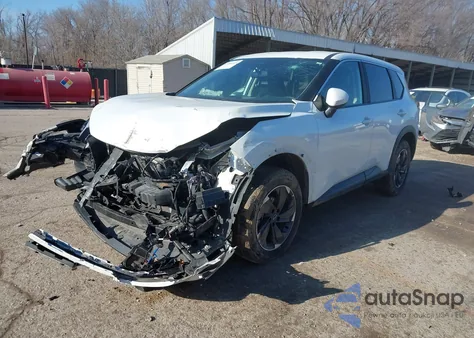 2024 Nissan Rogue Sv Fwd z USA, uszkodzony, nr VIN 5N1BT3BA0RC731770